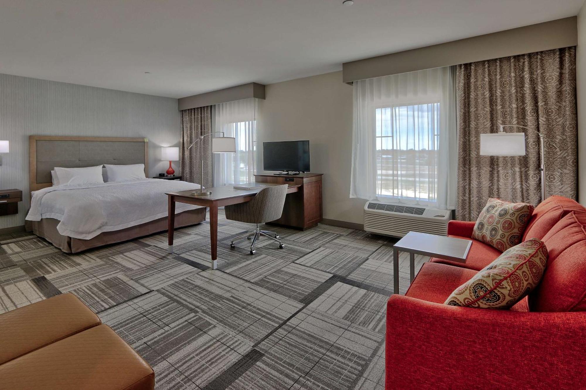 Hampton Inn & Suites Артижа Экстерьер фото